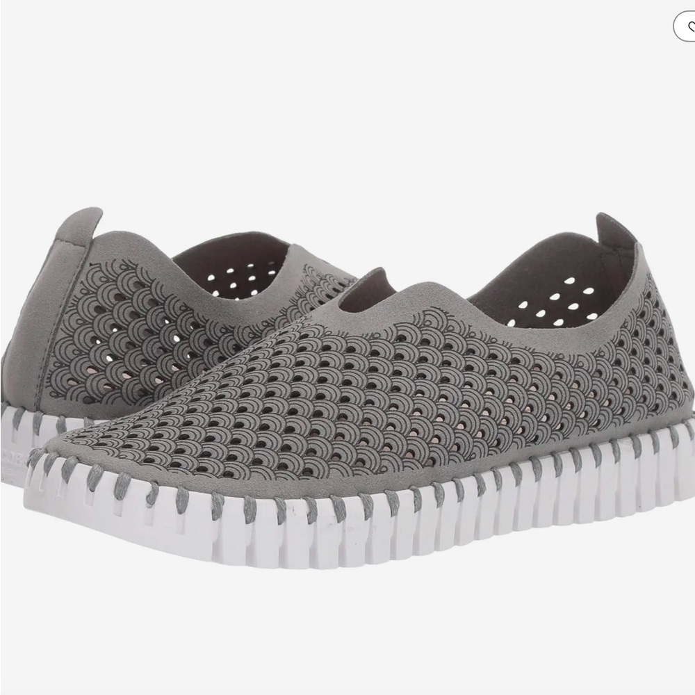 EUC Ilse Jacobsen grey “Tulip 139” perforated sneaker